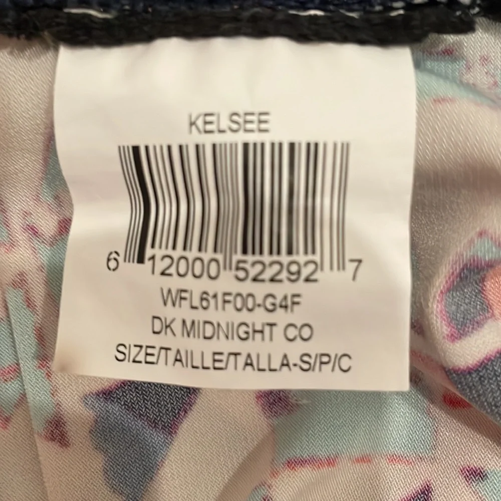 BCBGMaxAzria Kelsee Mosaic Maternity Printed Dress - Picture 9 of 13